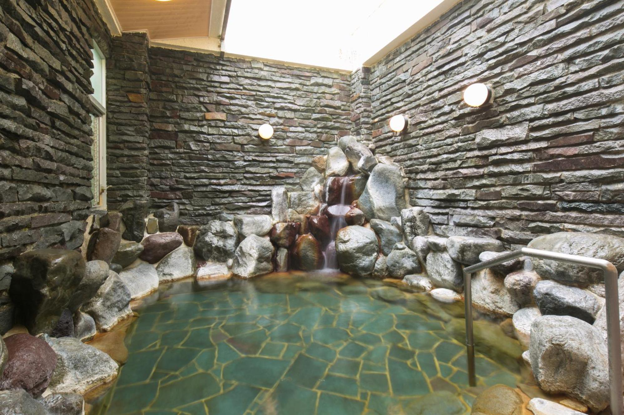 Yugawara-Onsen Manyoso Hotel Bagian luar foto