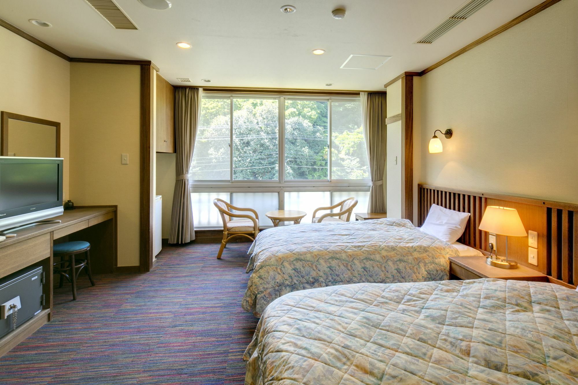 Yugawara-Onsen Manyoso Hotel Bagian luar foto