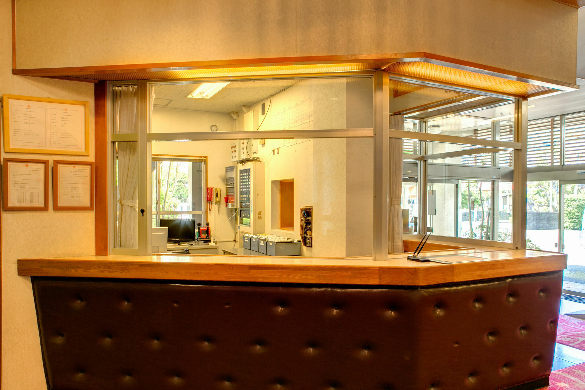 Yugawara-Onsen Manyoso Hotel Bagian luar foto