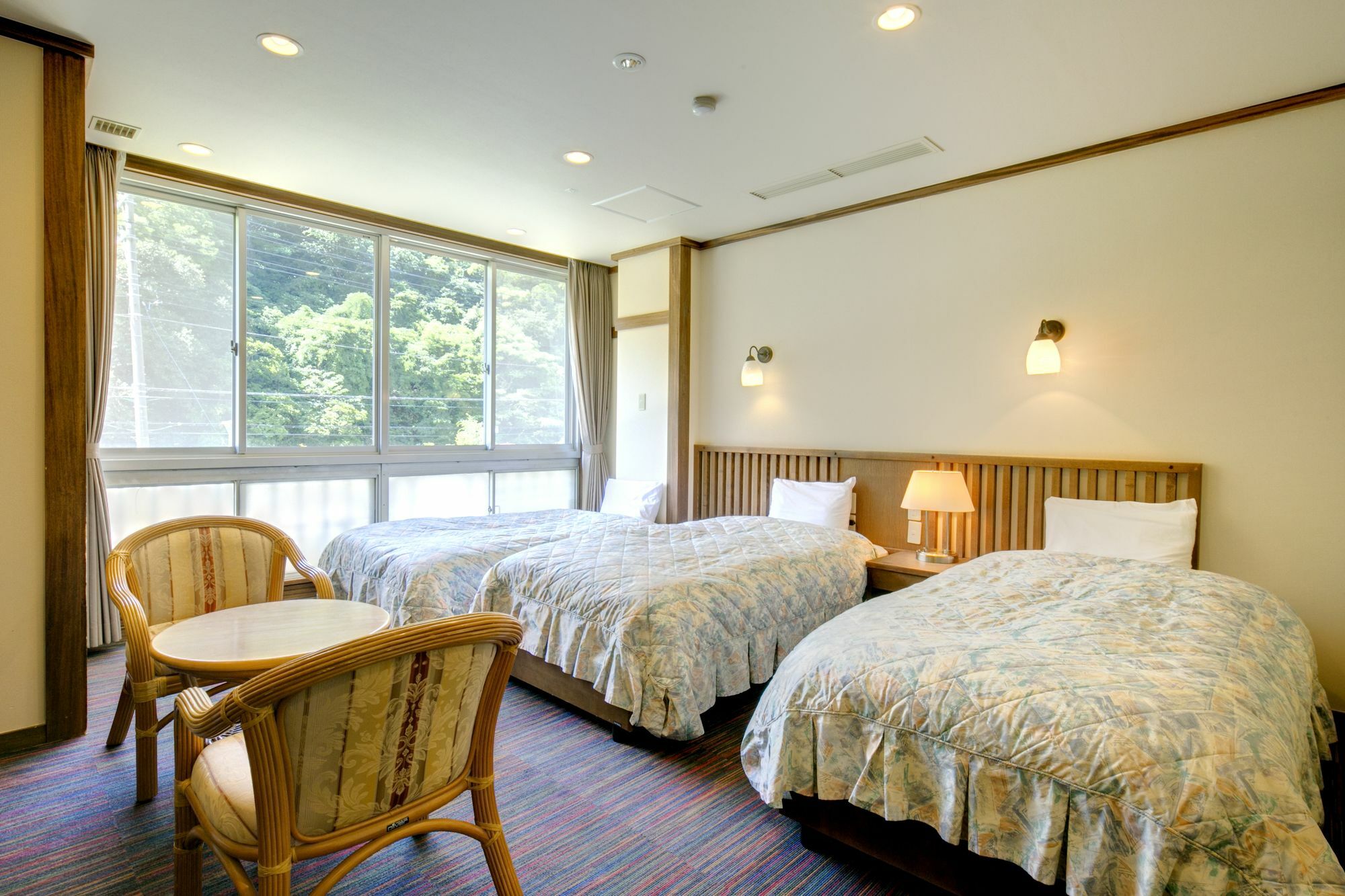 Yugawara-Onsen Manyoso Hotel Bagian luar foto